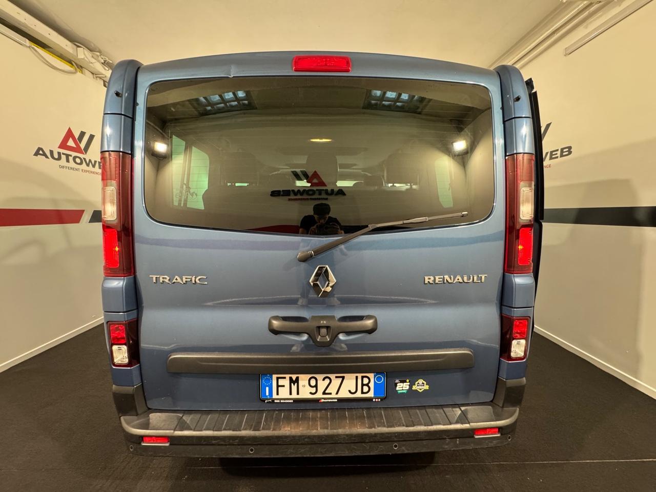 Renault Trafic 1.6 dCi 125CV 9 POSTI S&S PC-TN Intens ADATTO AI NEOPATENTATI