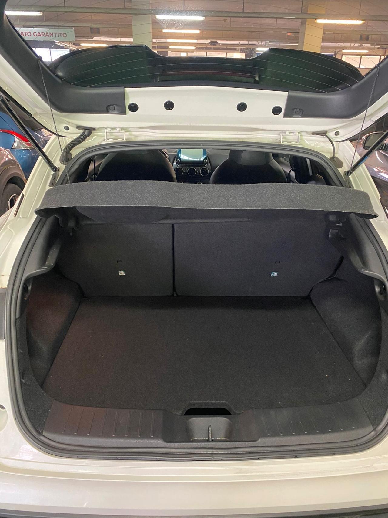 Nissan Juke 1.0 DIG-T 114 CV N-Connecta