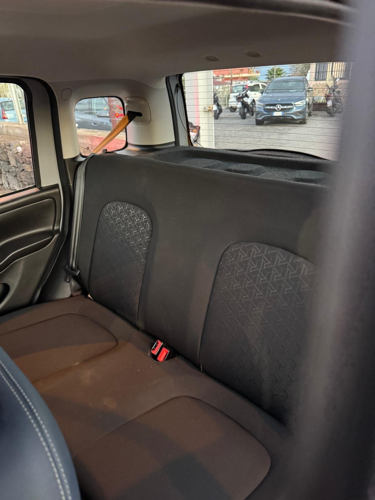 Fiat Panda 1.0 FireFly S&S Hybrid City Cross