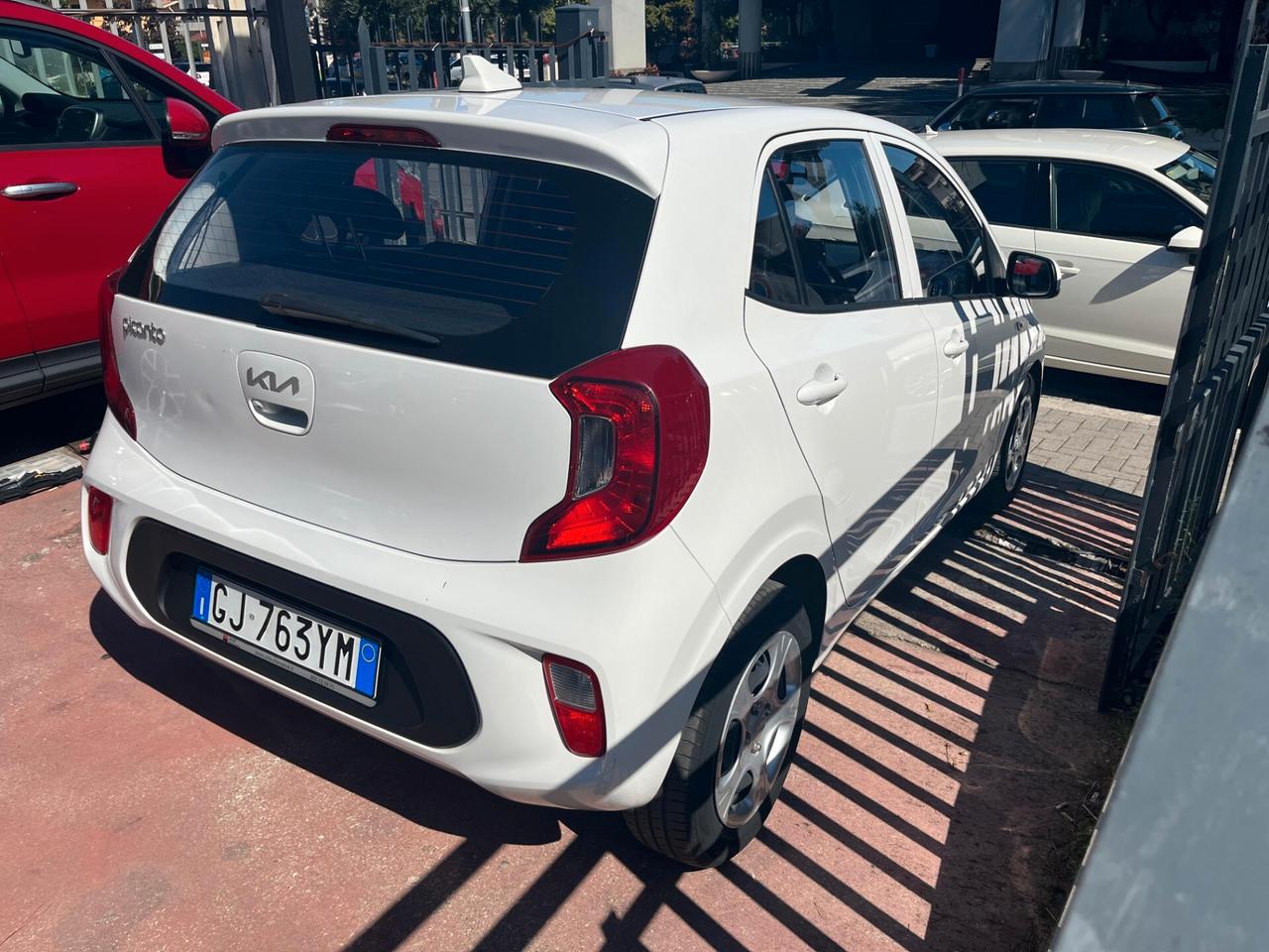 Kia Picanto 1.0 12V 5 porte Urban