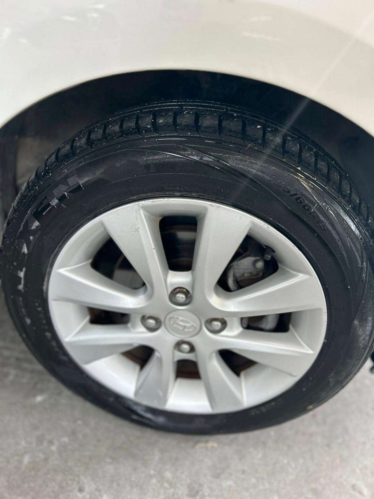 Hyundai i20 1.1 CRDi 5p.-2012