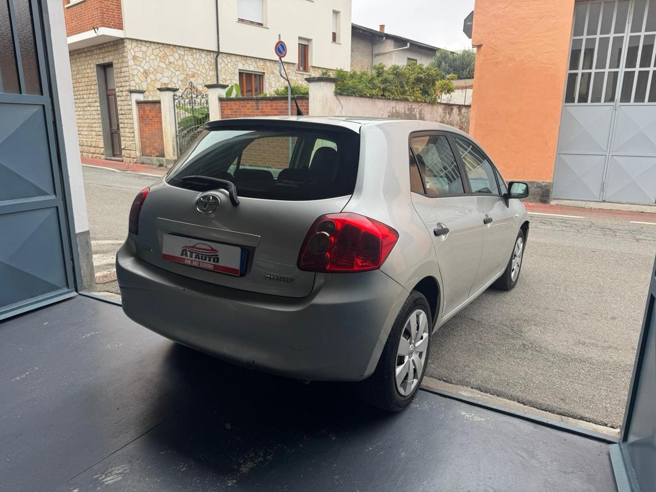 Toyota Auris 1.4 D-4D 5 porte