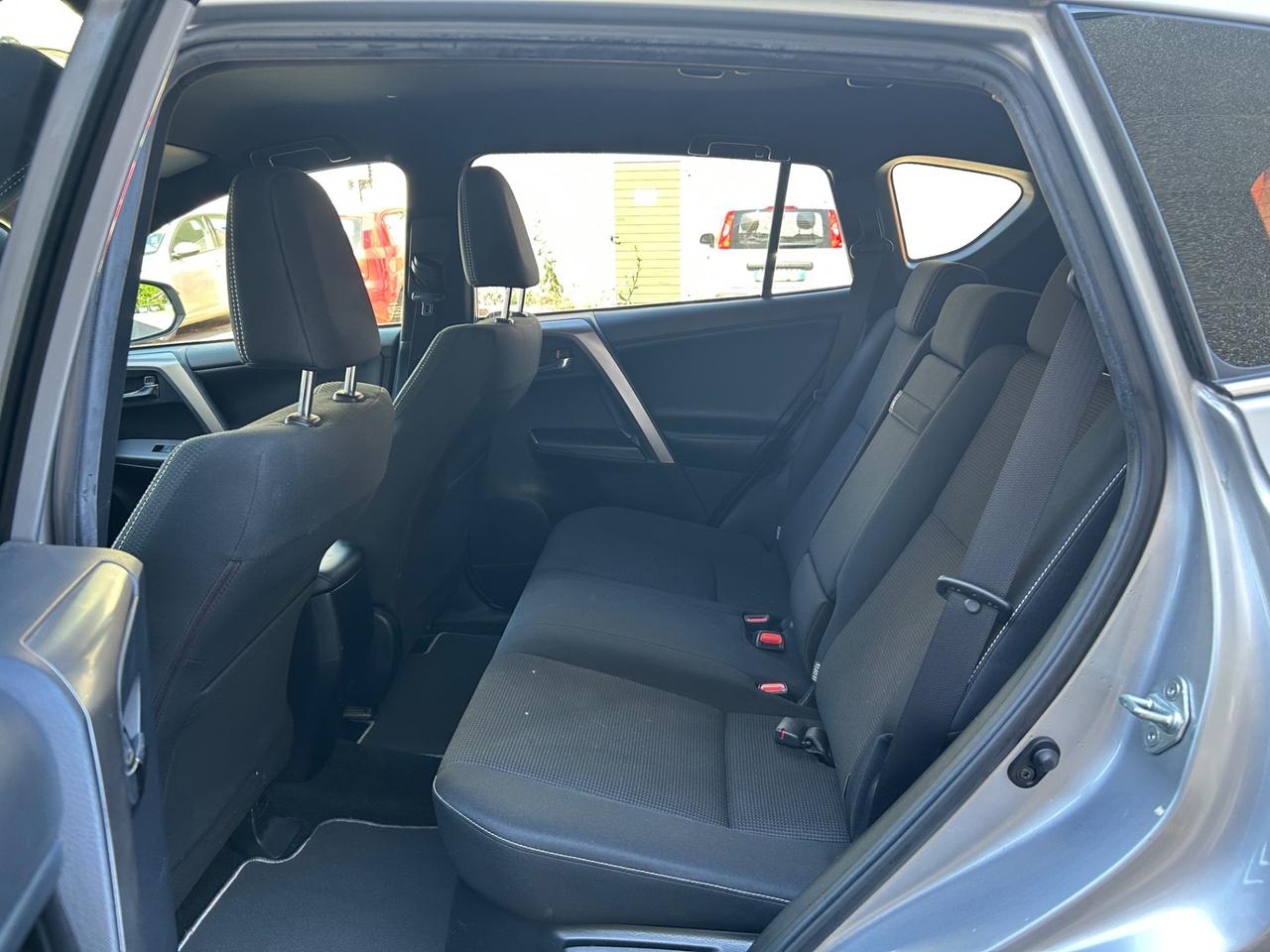 Toyota RAV 4 RAV4 2.5 Hybrid Lounge Navi LED PDC Cruise Camera