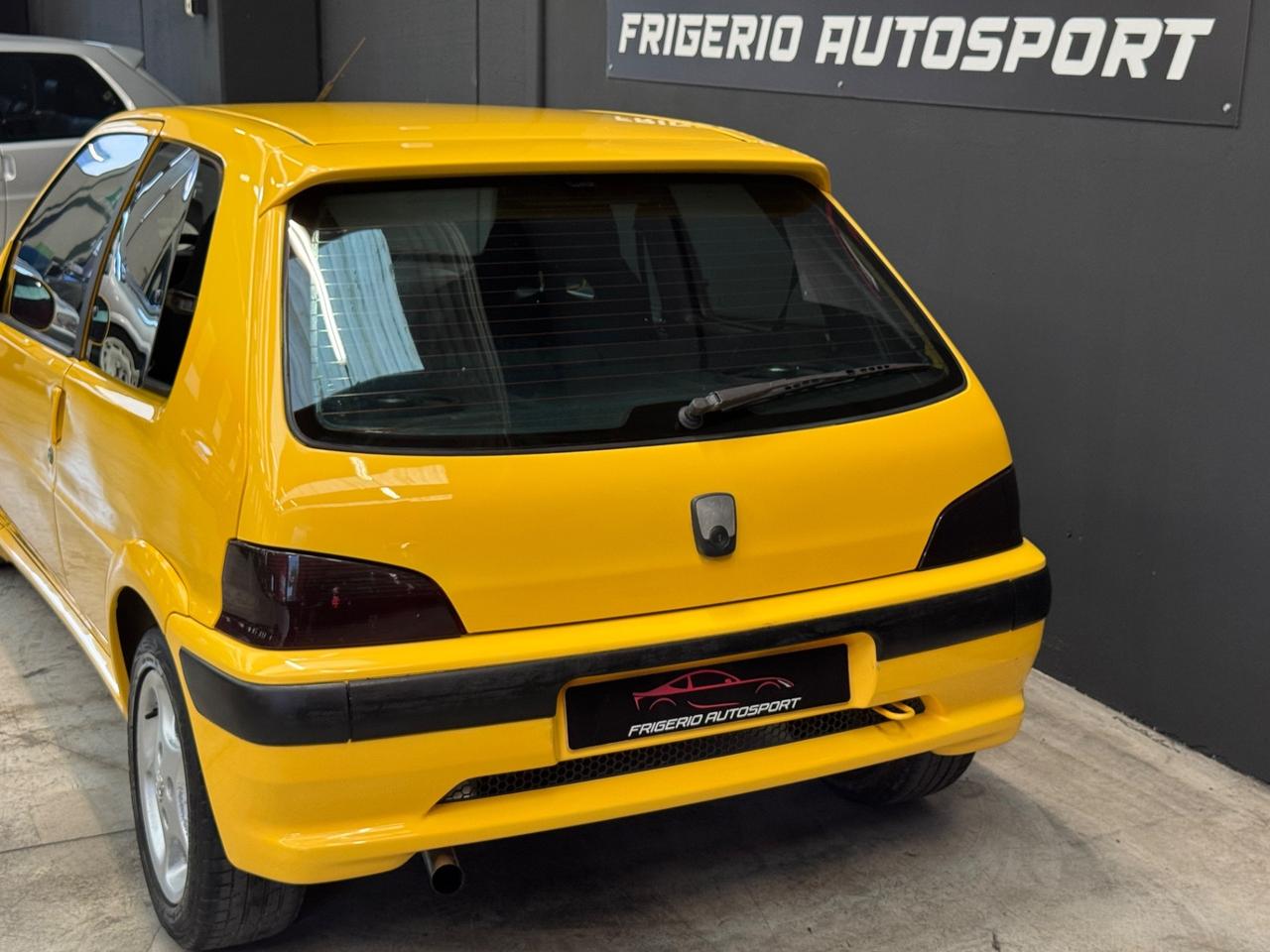 Peugeot 106 1.6i 16V cat 3 porte Rallye