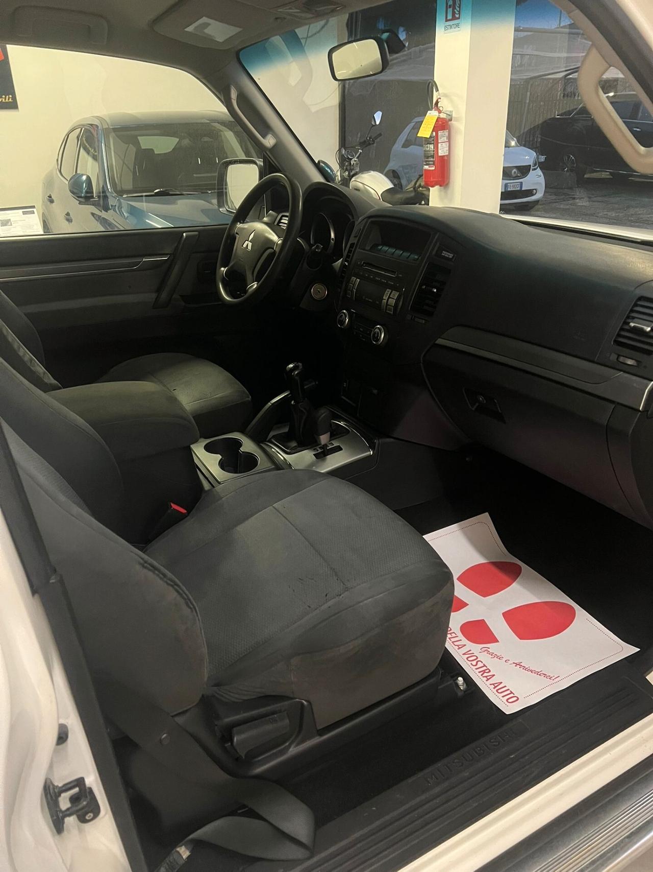 Pajero 3.2 cr Intense 200cv BLOCCO DIFFERENZIALE