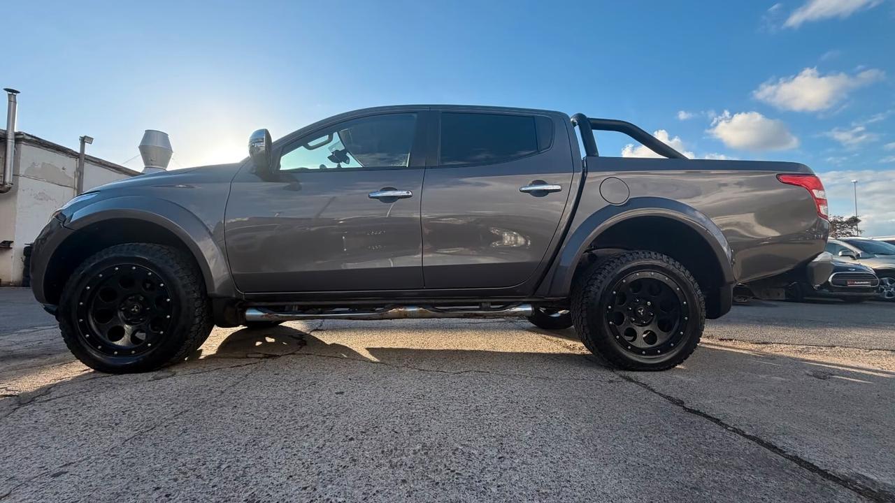 Mitsubishi L200 Plus, cabina doppia 4WD