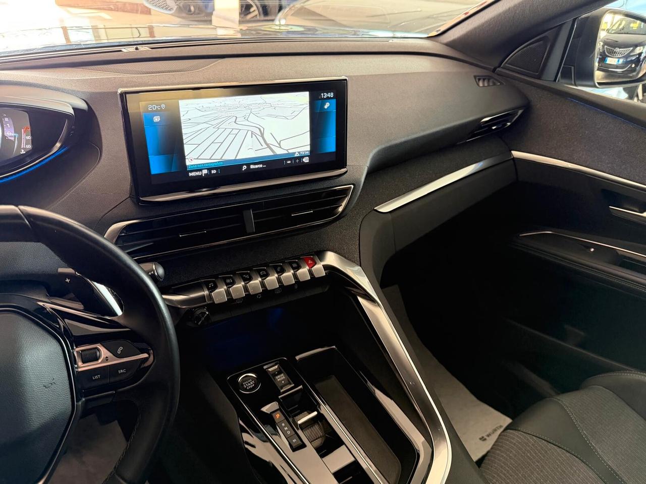 Peugeot 3008 1.5 BLUEHDI 130 cv. Eat8 ALLURE (Nav)