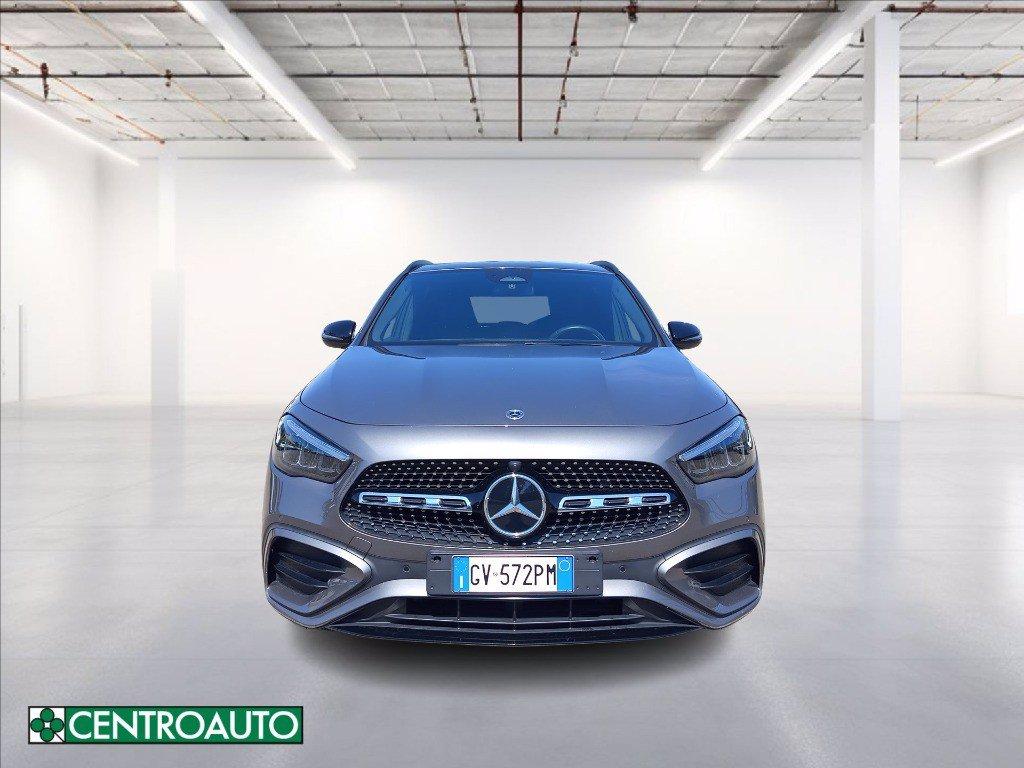 MERCEDES GLA 200 d Executive auto del 2024