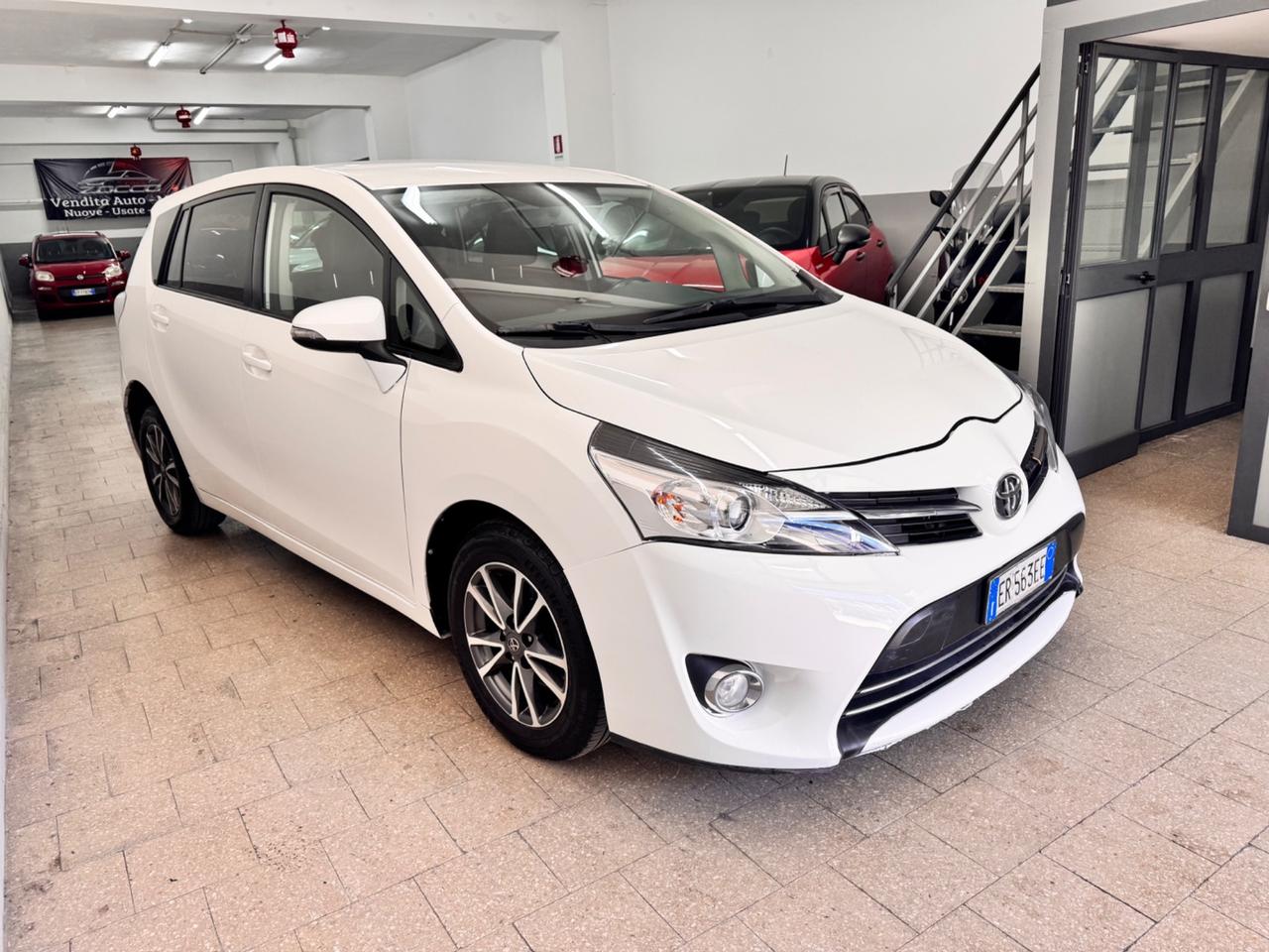 Toyota Verso 2.0 D 124 Cv Active 7 Posti - 11/2013
