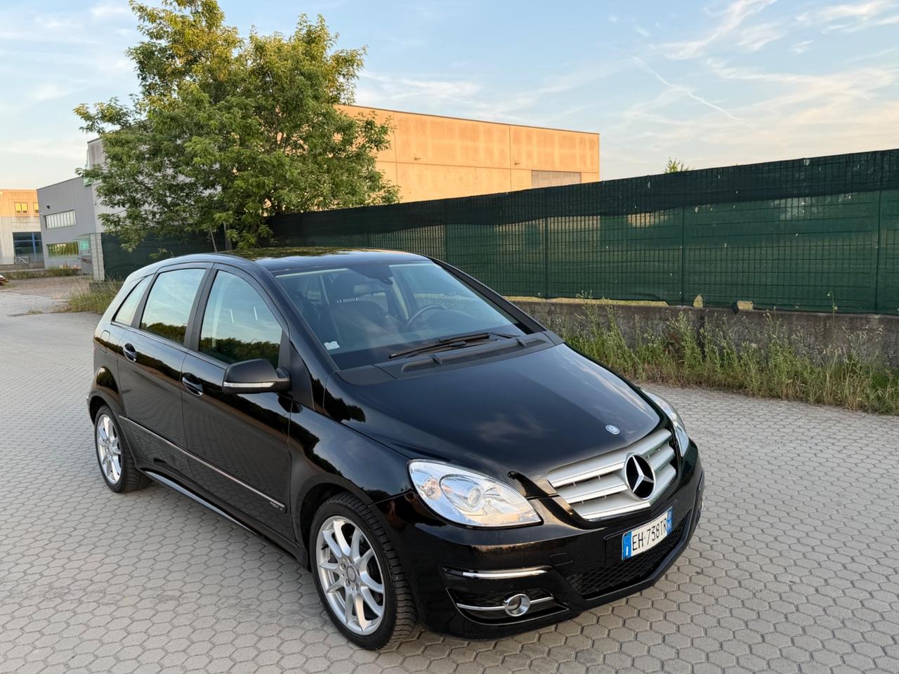 Mercedes-benz B 200 CDI Executive