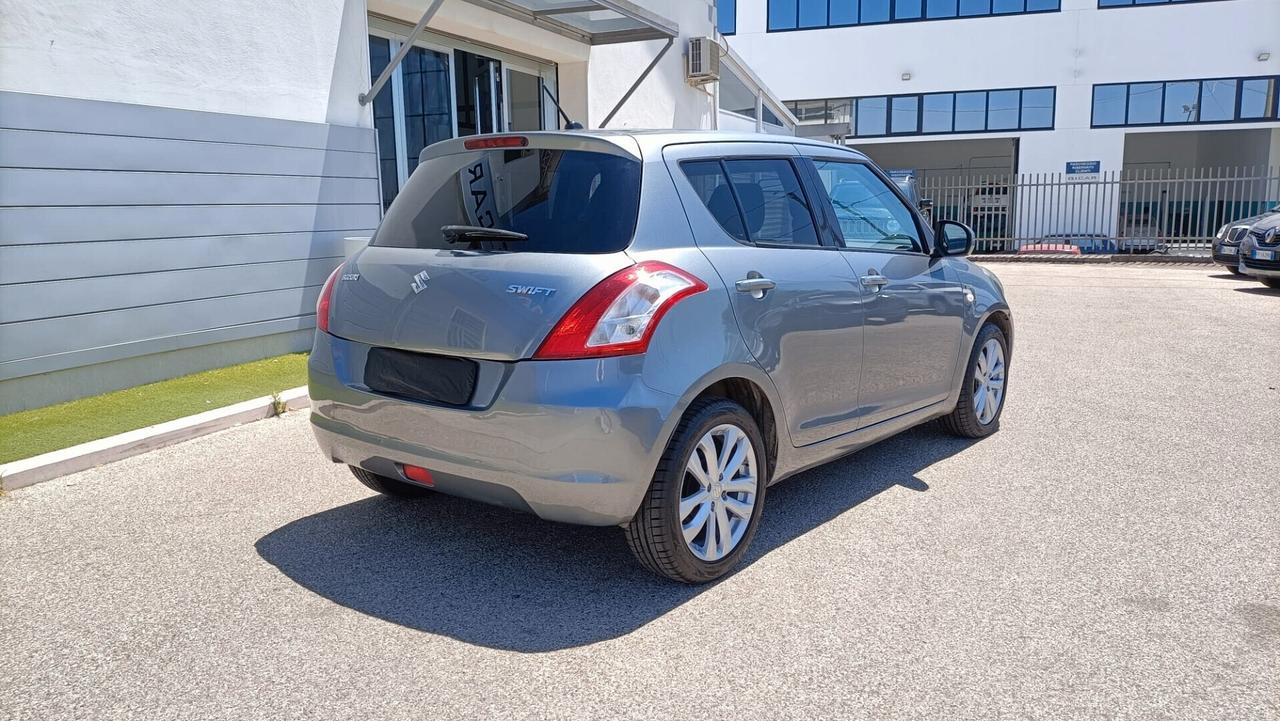 Suzuki Swift 1.3 DDiS 5 porte B-Top