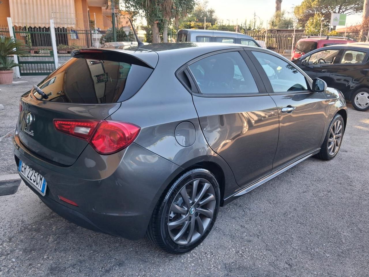 Alfa Romeo Giulietta 1.6 multijet Distinctive 2013