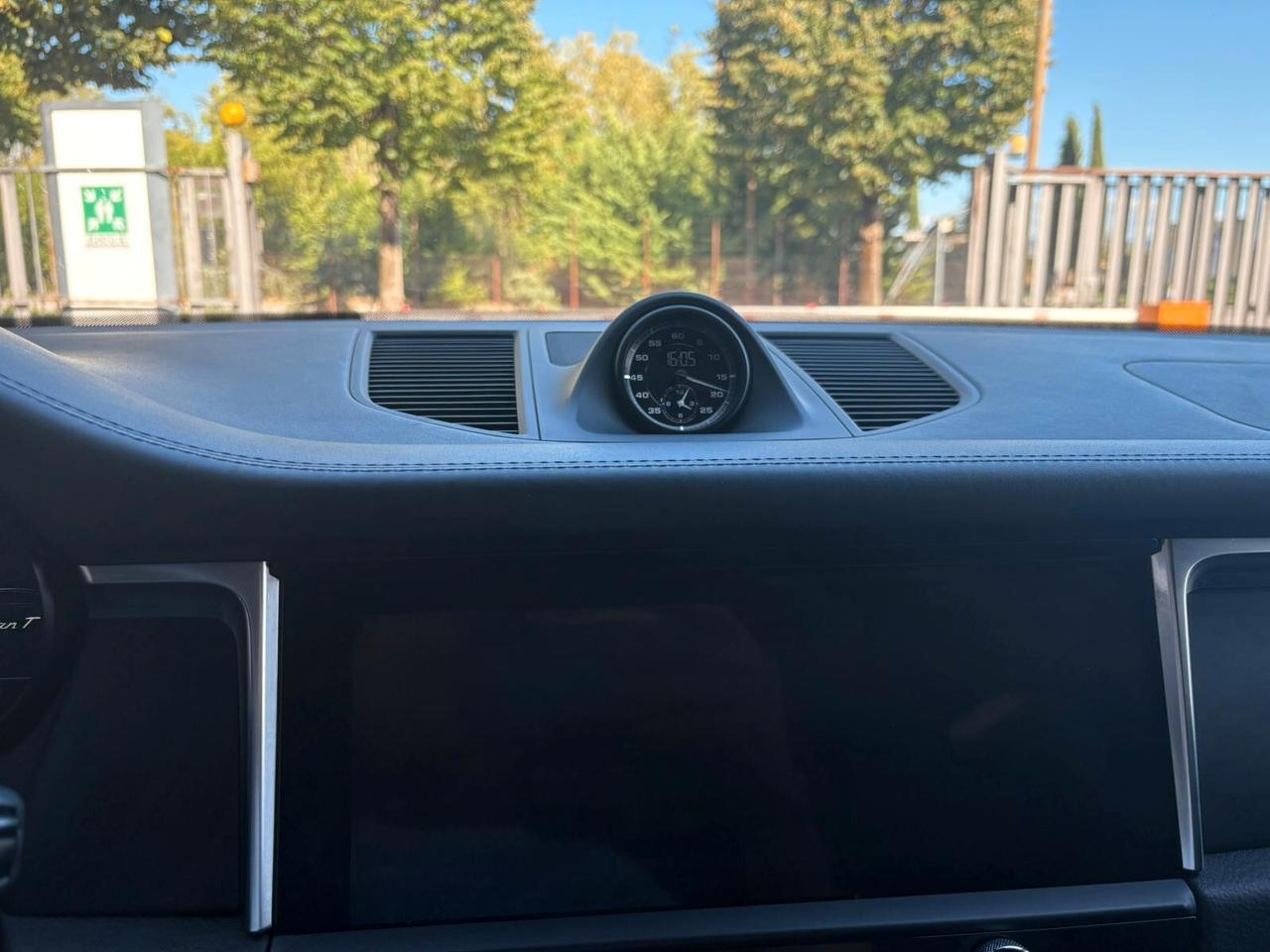 Porsche Macan 2.0 T