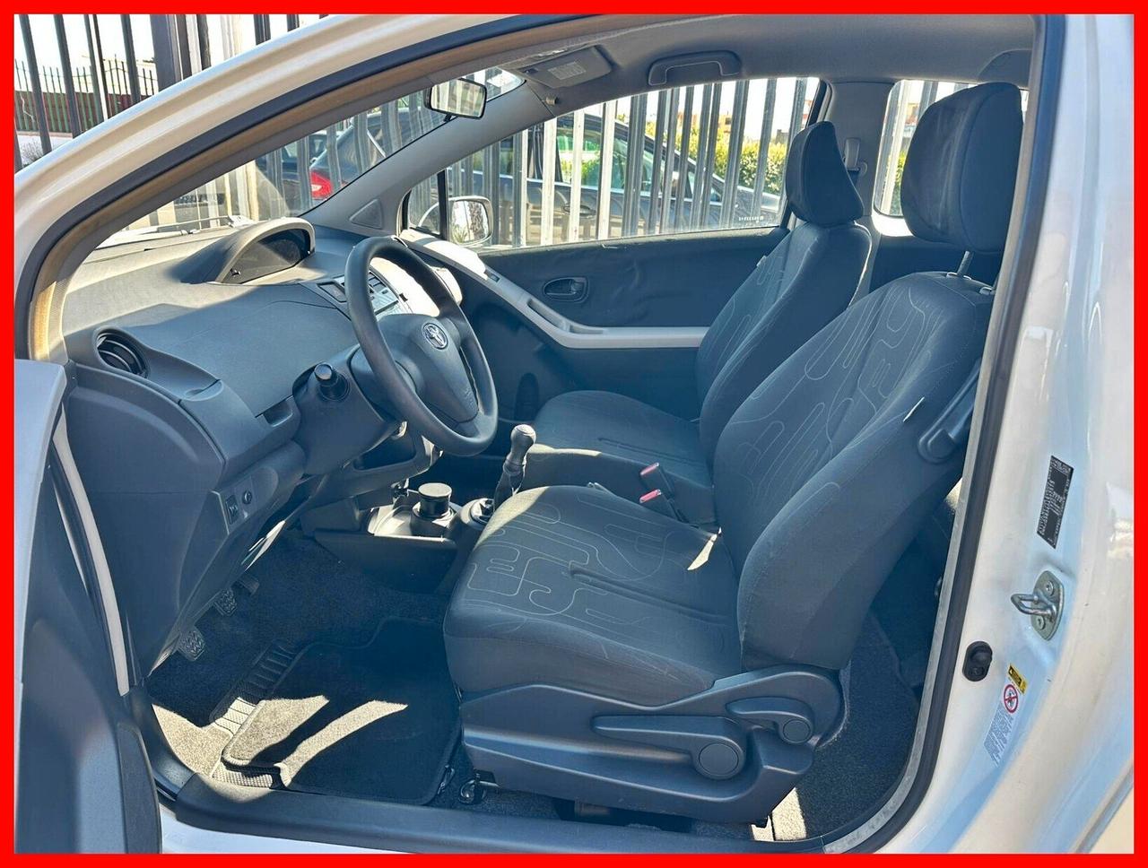Toyota Yaris 1.0 5 porte Sol 99mila km