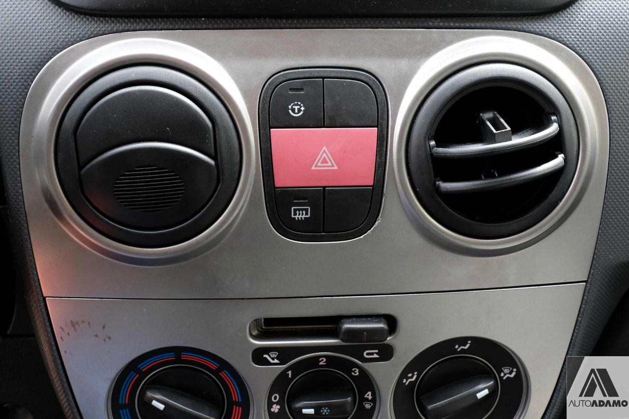 Fiat Qubo 1.3 MJT 75 CV Trekking