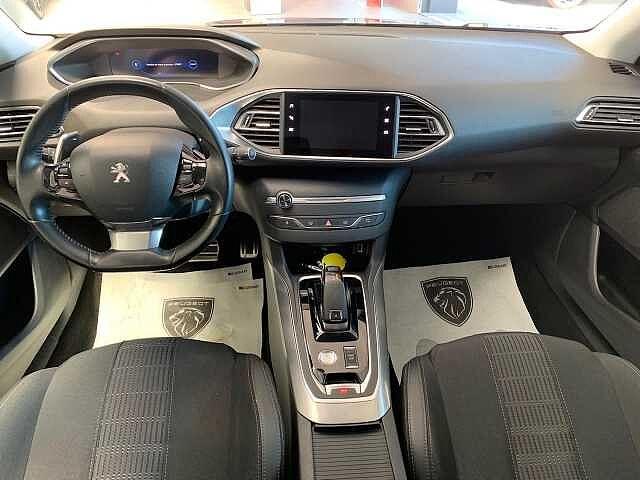 Peugeot 308 BlueHDi 130 S&S EAT8 Allure