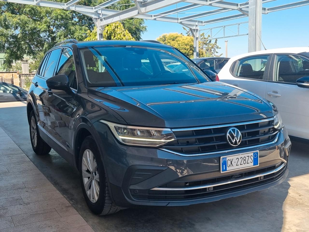 Volkswagen Tiguan II 2021 1.5 tsi Life 150cv