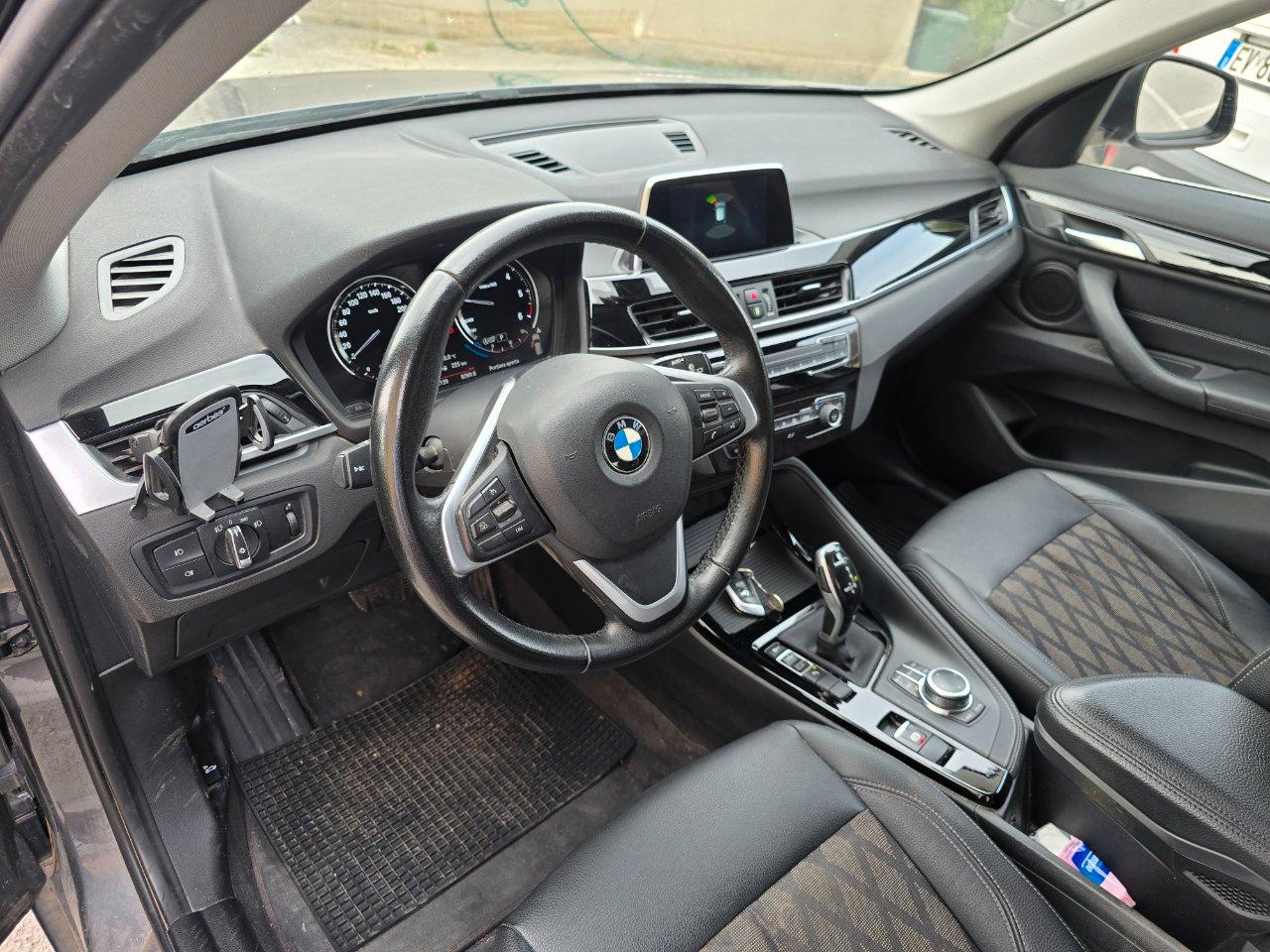 BMW X1 sdrive18d xLine auto my18