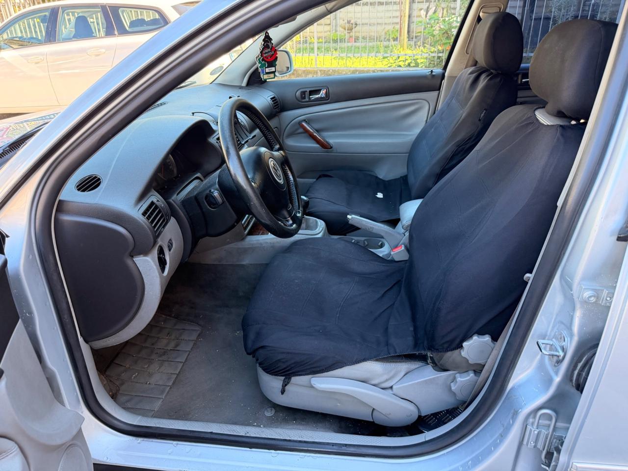 Volkswagen Passat 1.9 TDI/130 CV cat Var. H.line