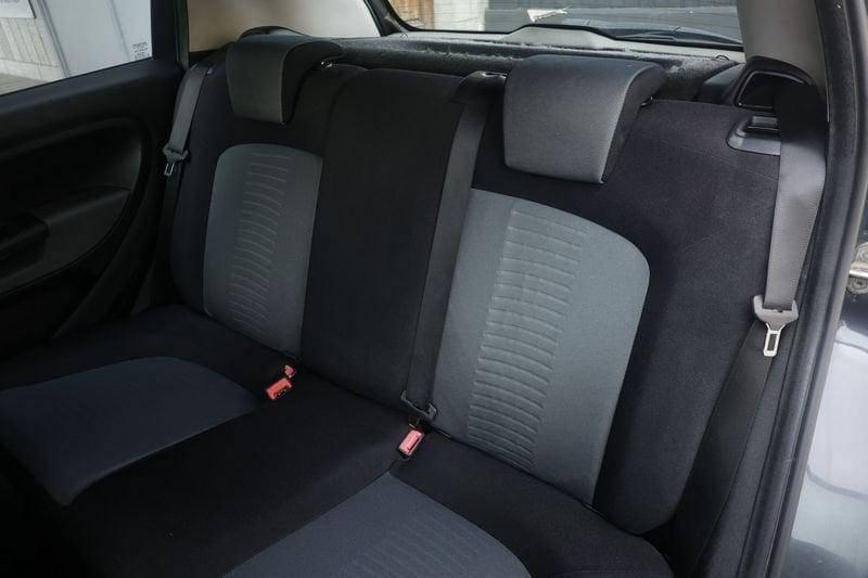 FIAT Grande Punto FIAT Grande Punto 5p 1.3 mjt 16v Active c/clima 75cv 55KW ANNO 2008