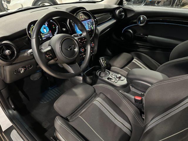 MINI Cooper SE Classic - 17"- Camera - Keyless - Carplay -LED-IVA