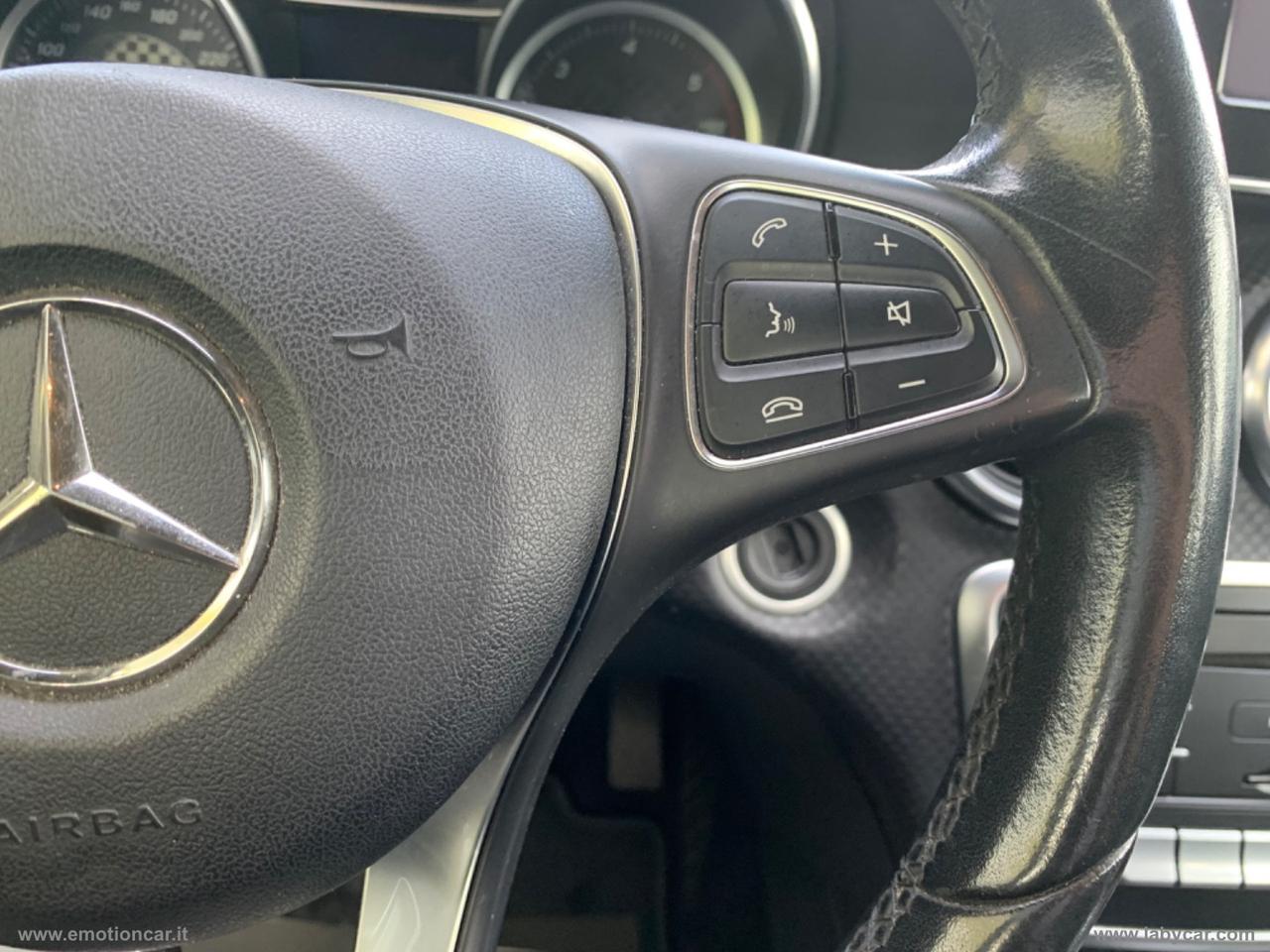 MERCEDES-BENZ A 160 d Premium - 2017