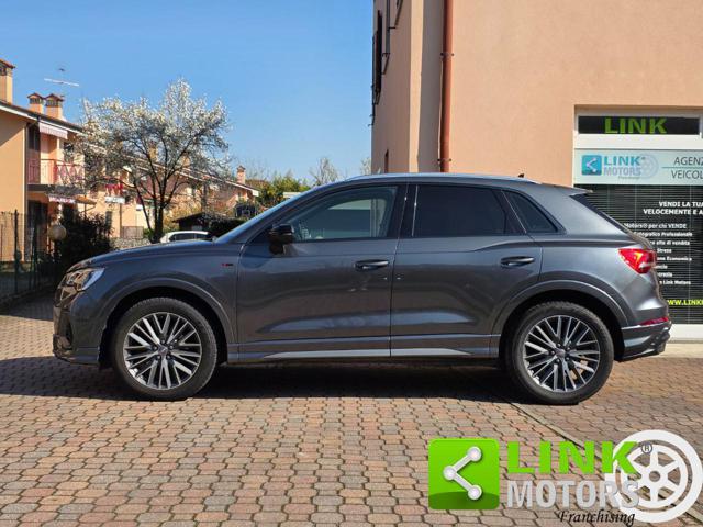 AUDI Q3 35 TFSI 150 CV S Tronic S Line Identity Black