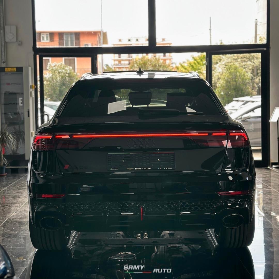 Audi RS Q8 Audi RS Q8 4.0 mhev 600cv tiptronic