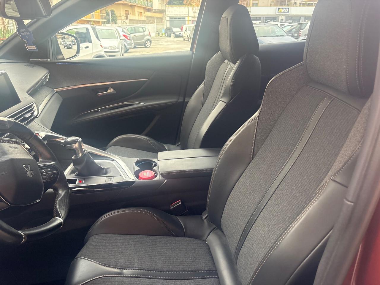 Peugeot 3008 BlueHDi 120 S&S GT Line ( 2017 )