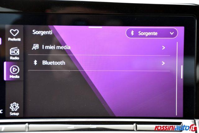 VOLKSWAGEN Golf Variant 2.0 TDI 116 CV STYLE + R17 VENTURA + REARVIEW