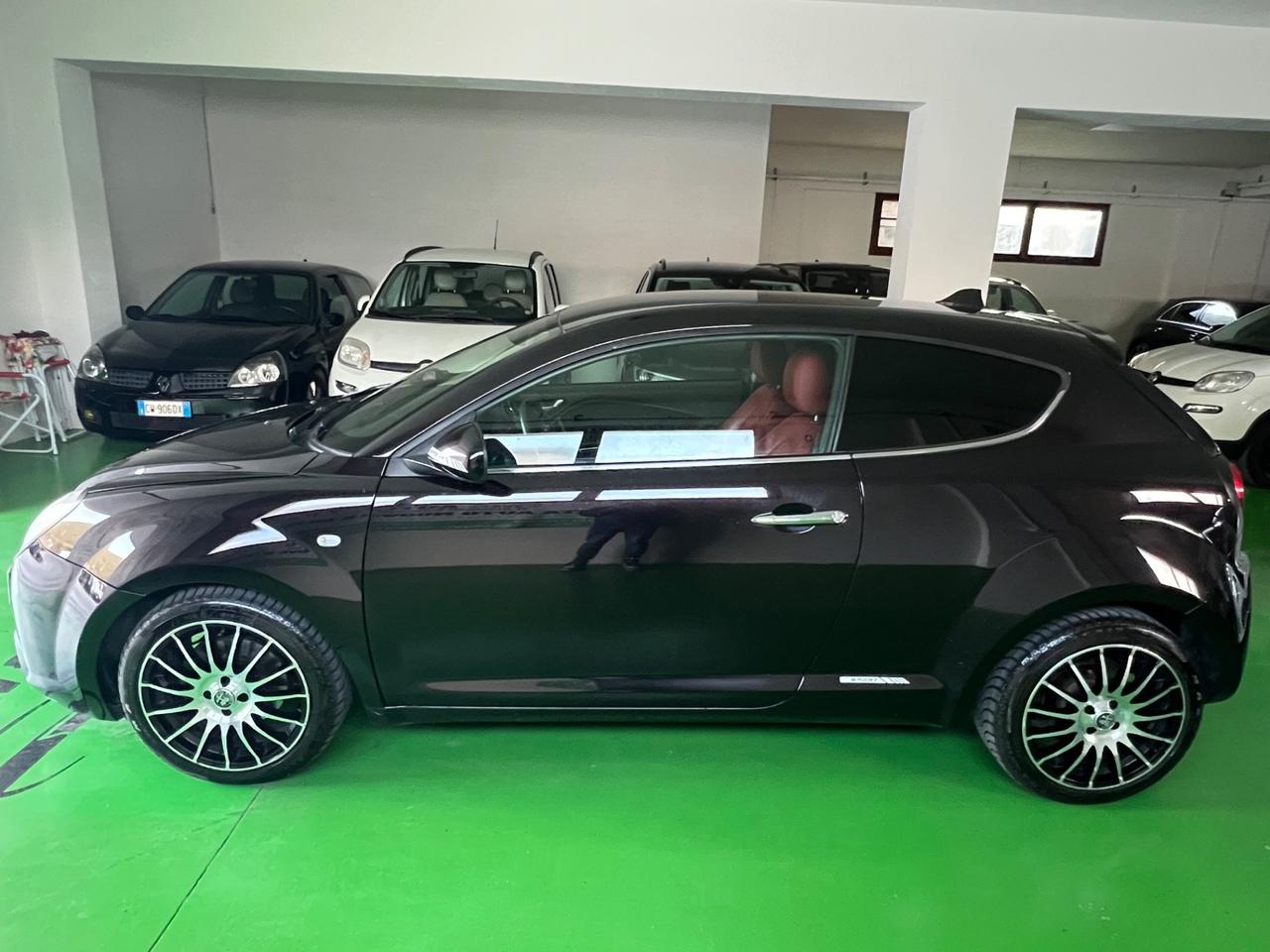 Alfa Romeo MiTo 1.3 JTDm-2 95 CV S&S Distinctive Premium Pack