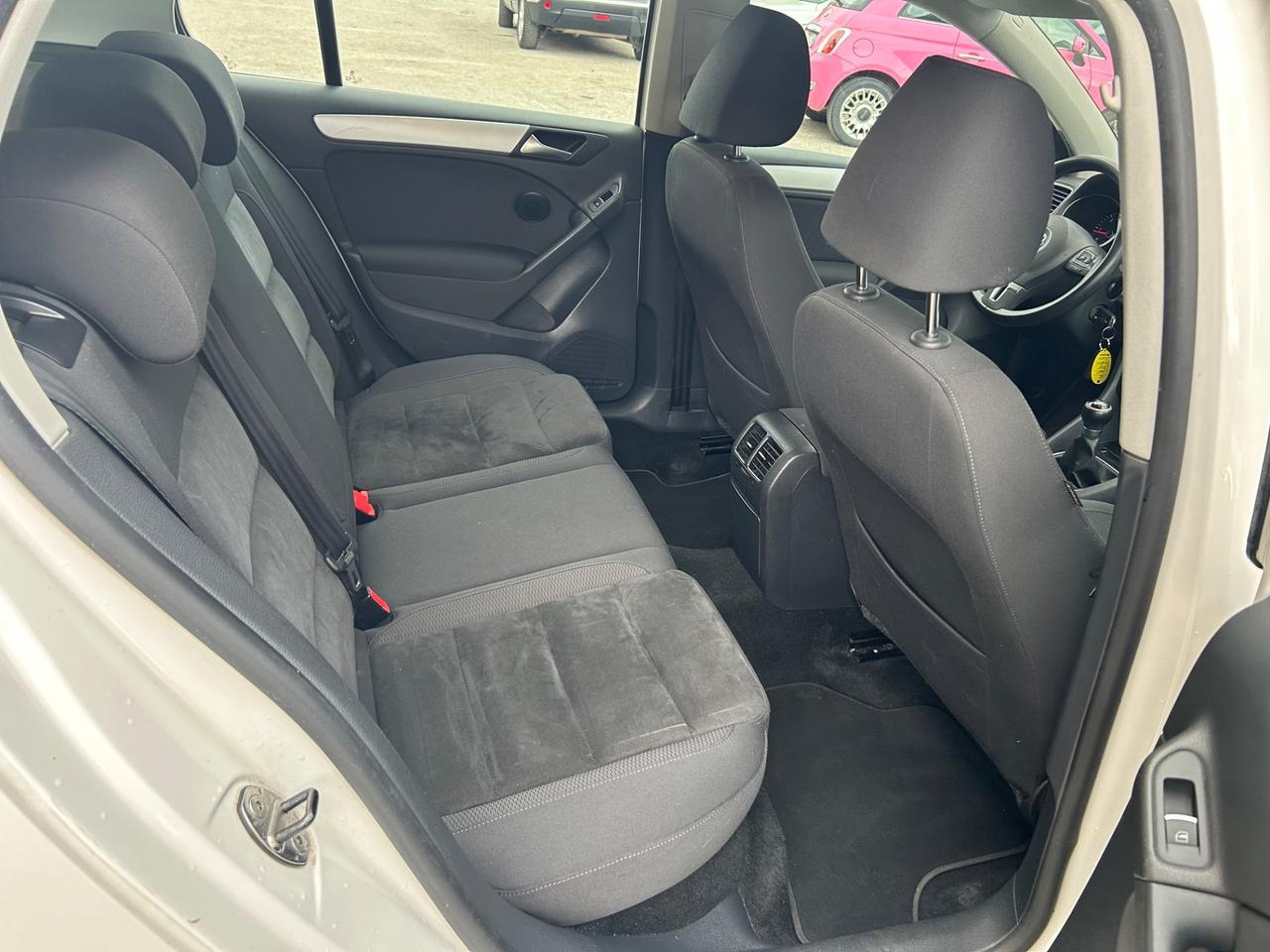 Volkswagen Golf 1.6 TDI DPF 5p. Highline