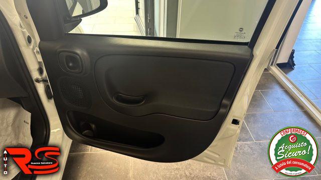 FIAT Panda 1.0 FireFly S&S Hybrid Pandina Adatta Neopatentati