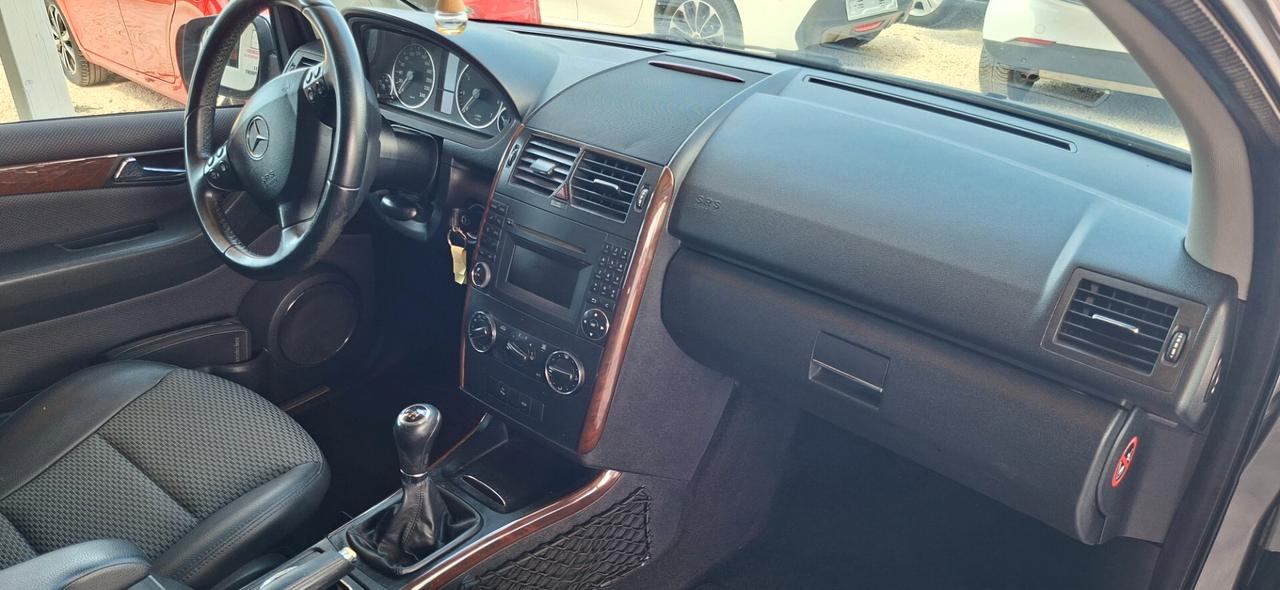 Mercedes-benz A 160 BlueEFFICIENCY Elegance