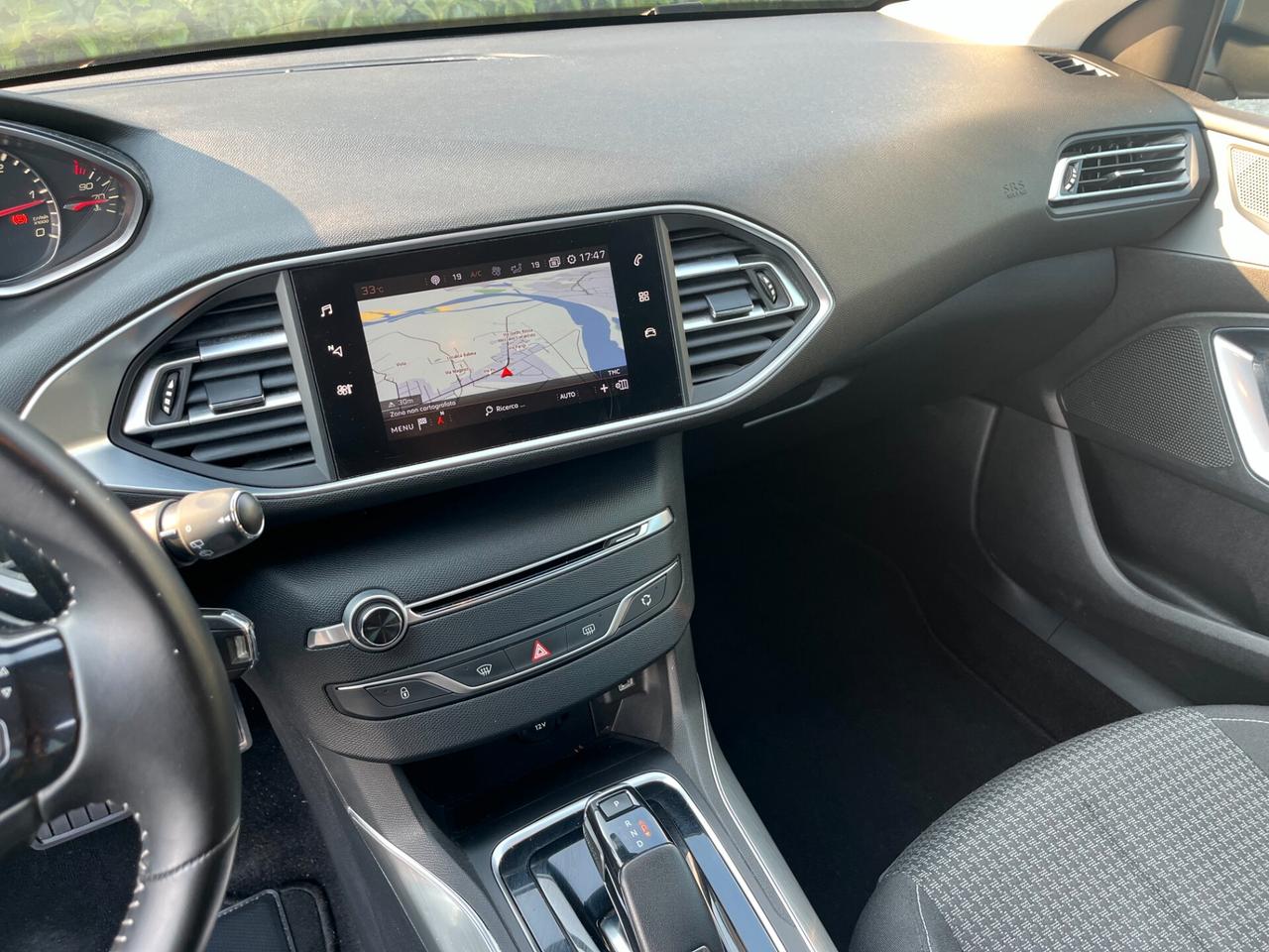 Peugeot 308 BlueHDi 130 S&S EAT8 SW Business