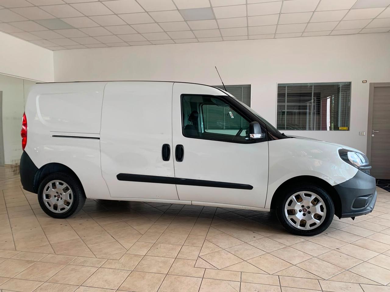 Fiat Doblò Maxi 1.4 T-Jet Natural Power *3 POSTI* *COIBENTATO*