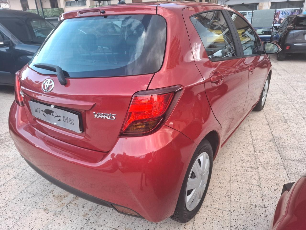 Toyota Yaris - 1.0 VVT-i Lounge Camera