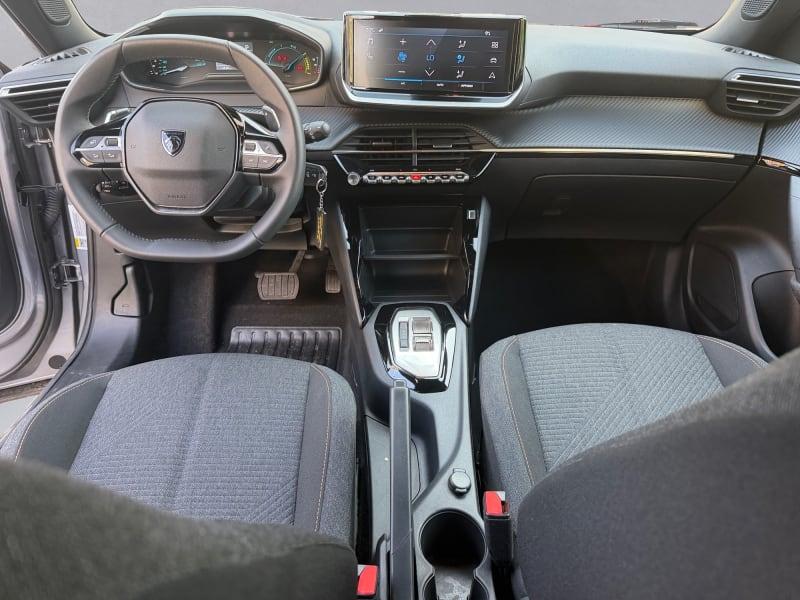 PEUGEOT 2008 HYBRID 145 E-DCS6 STYLE