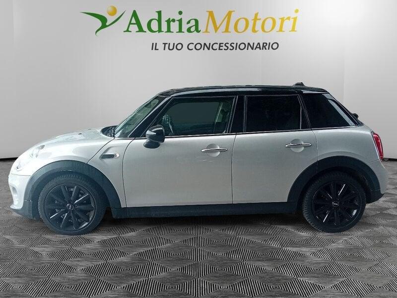 MINI Mini 5 porte Mini 5p 1.5 Cooper D Hype auto