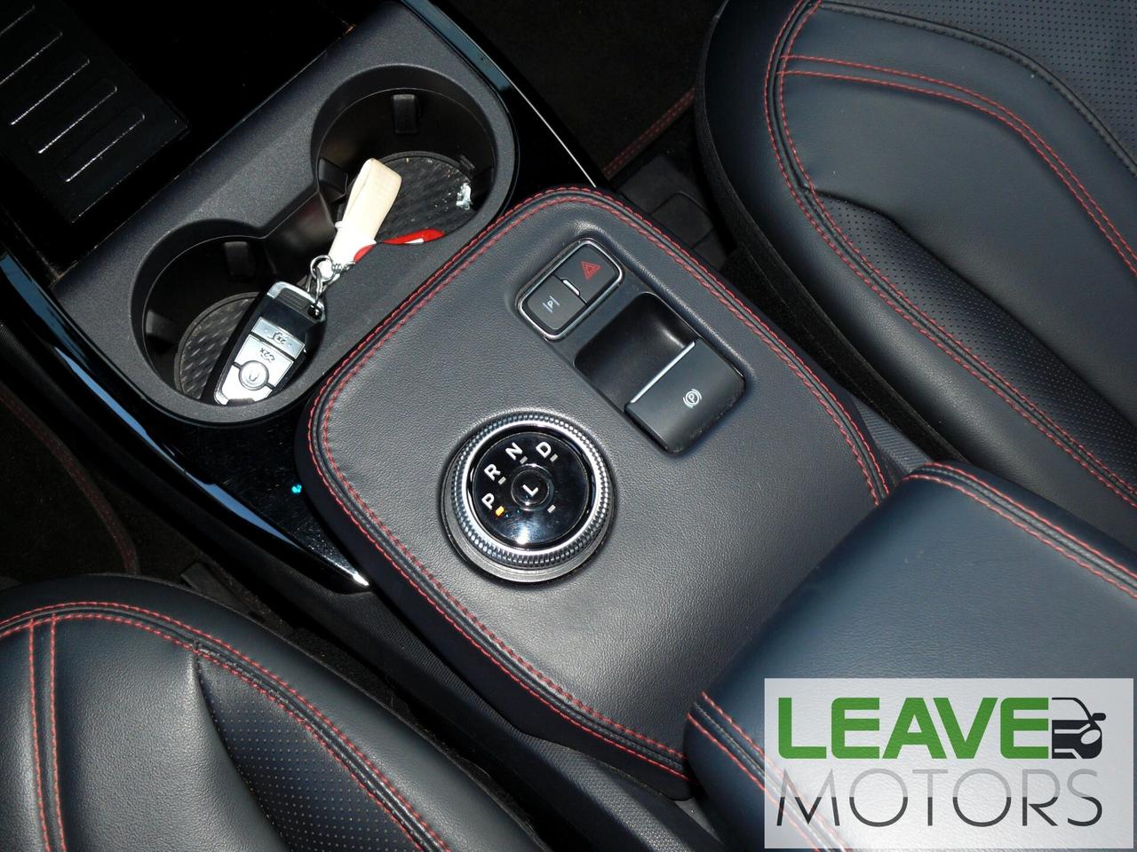 Ford Mustang Mach-E AWD 351 CV (M1483)