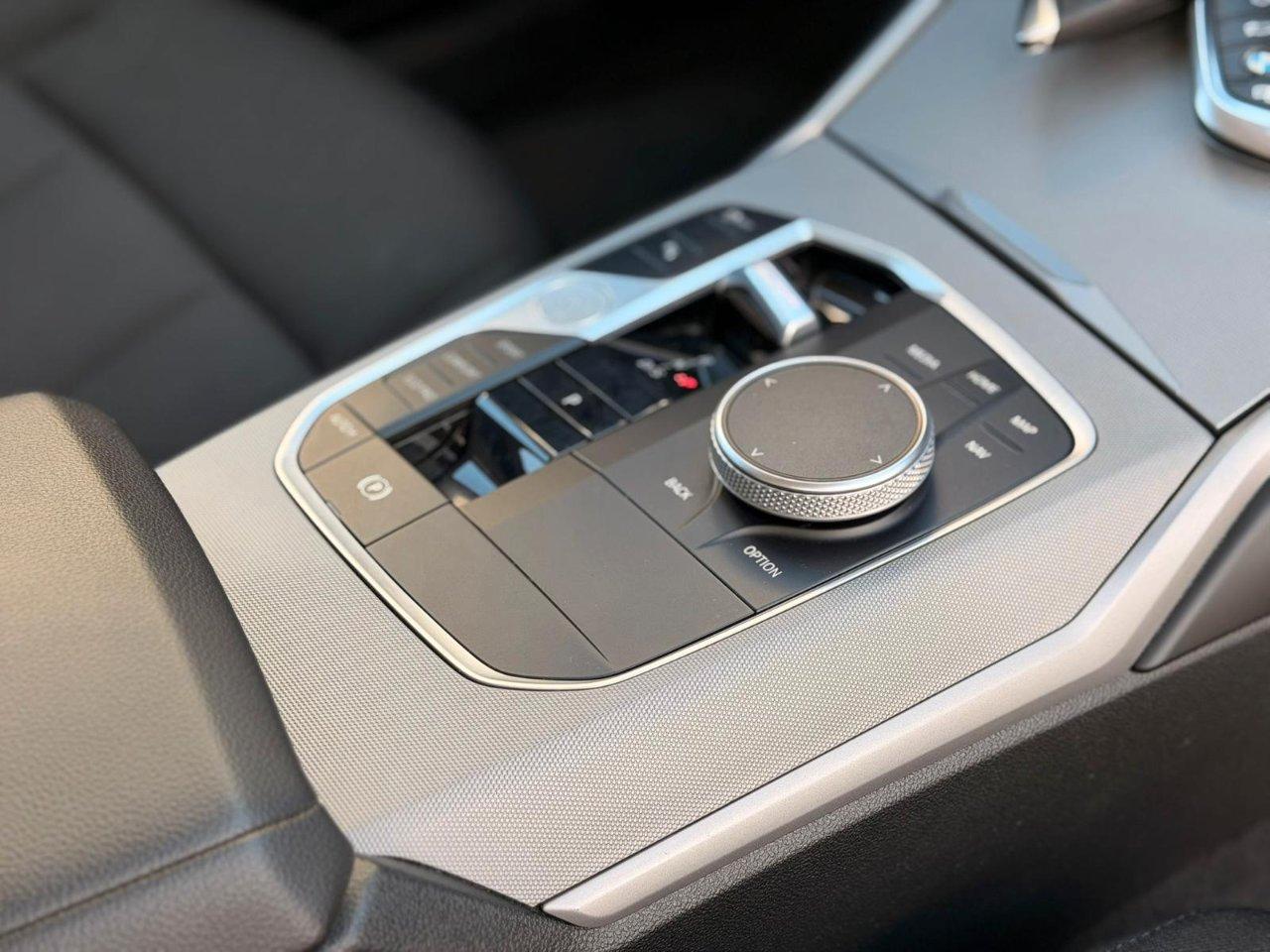 BMW 320 d Touring mhev 48V auto