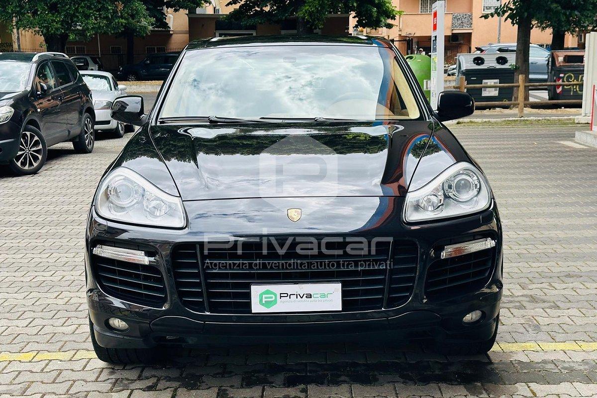 PORSCHE Cayenne 4.8 Turbo