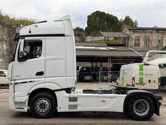 MERCEDES-BENZ ACTRO 1848