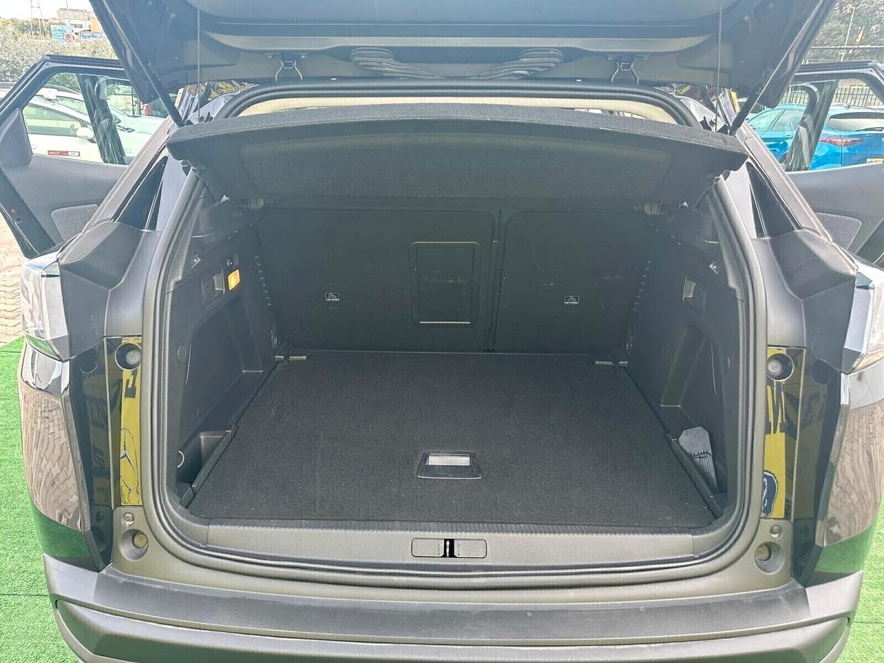 Peugeot 3008 BlueHDi 130 S&S Business