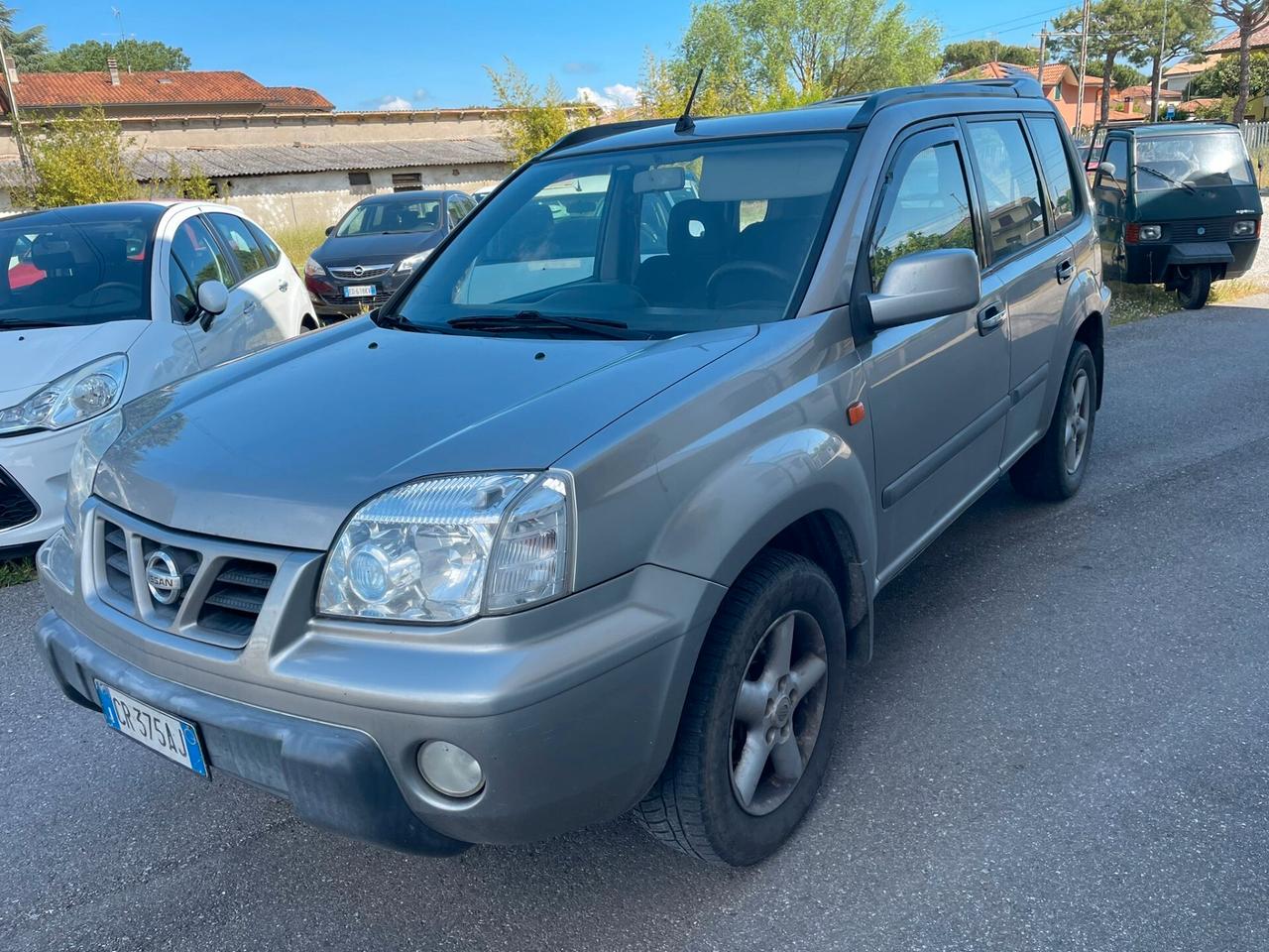 Nissan X-Trail 2.2 dCi Elegance