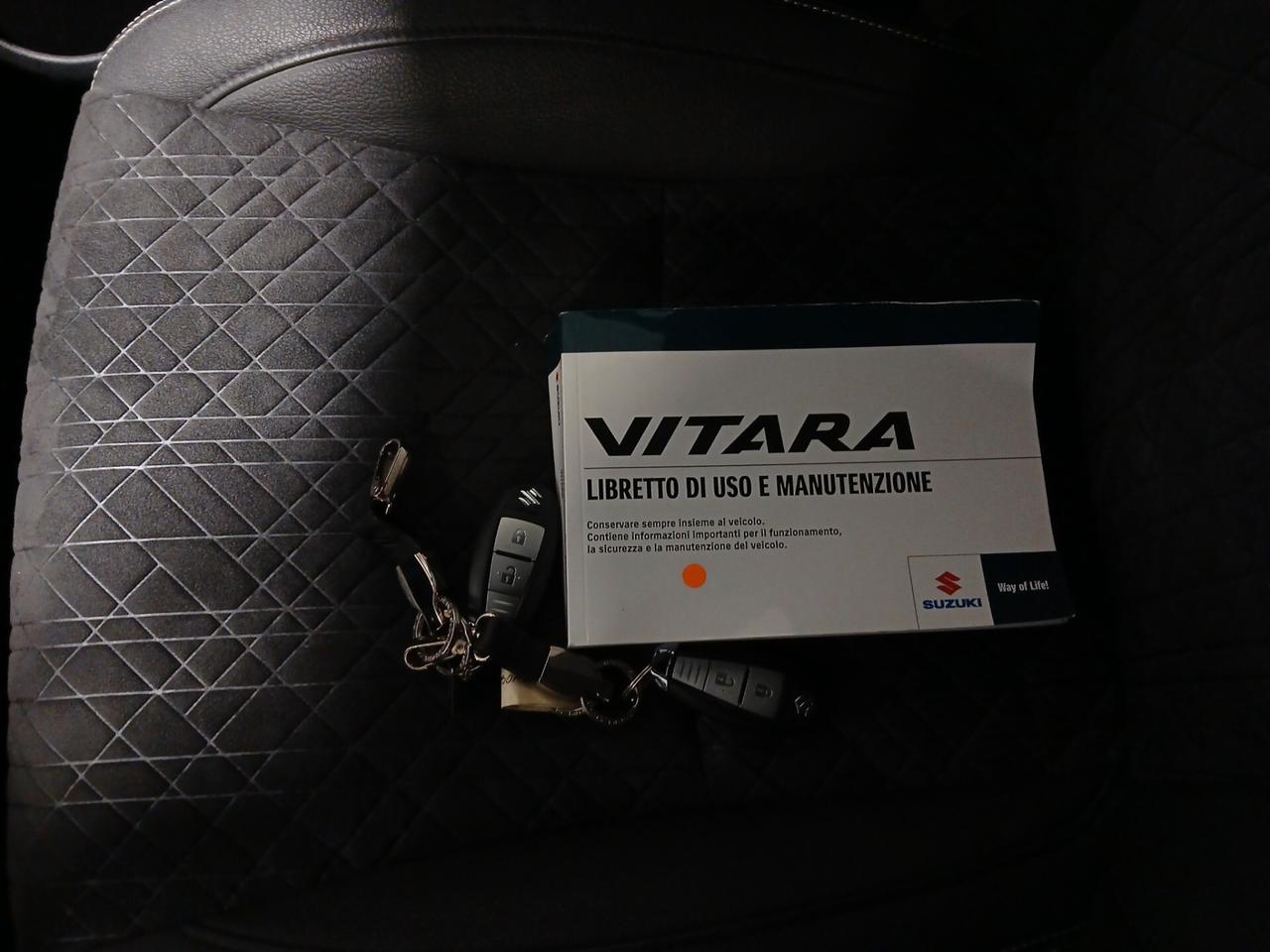 Suzuki Vitara 1.4 Hybrid Top