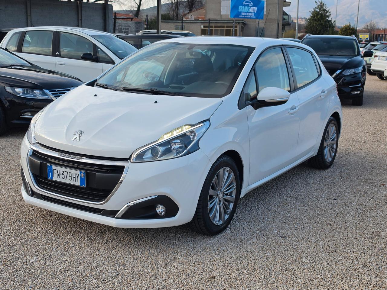 Peugeot 208 PureTech 82 5p. GPL Active