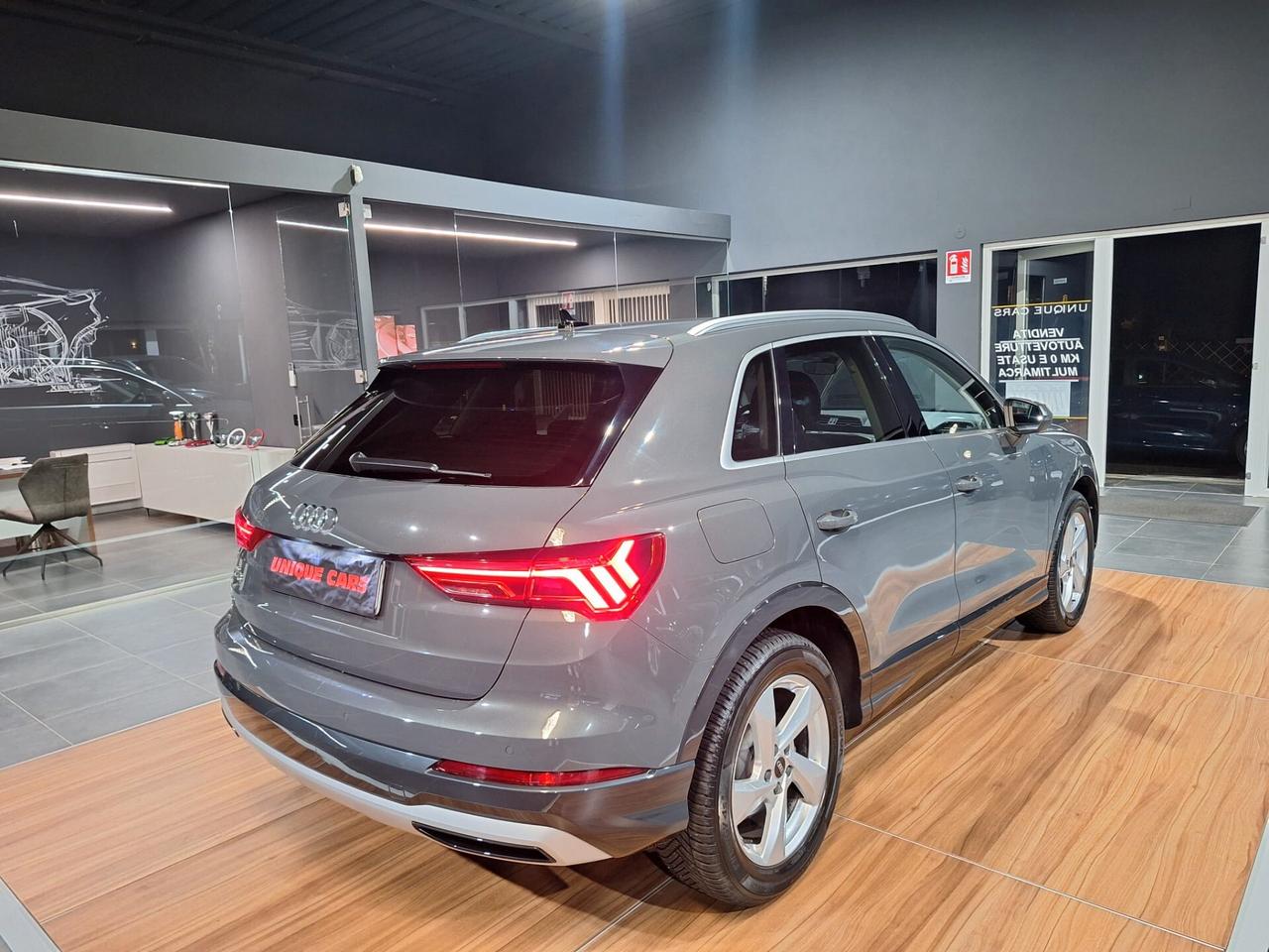 Audi Q3 35 TDI S tronic Business Advanced