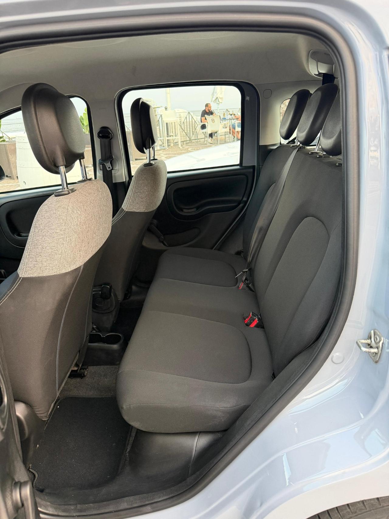 Fiat Panda anno 2022 da vetrina benzina ibrida