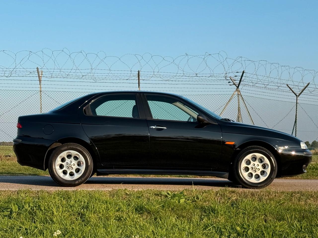 Alfa Romeo 156 2.5i V6 24V 190cv "SOLO 32000 KM-RIAR"